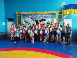 medium-337739110_1272498393352115_881391